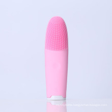 2020 New style sky blue and pink face cleaning device electric silicone facial cleansing brush with Custom logo